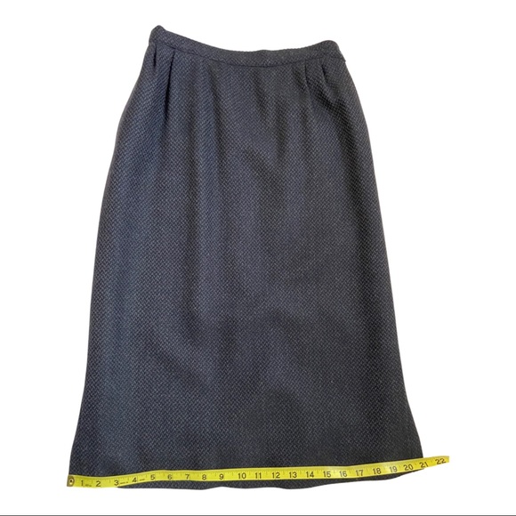 Vintage Soft Wool Blend Lined Skirt A-line w/ Back Button Slit by Graham & Gunn - Picture 4 of 13